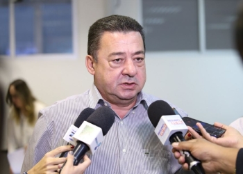 Após oito anos, ex-deputado tenta vaga na AL e afirma: “Política não sai do sangue”