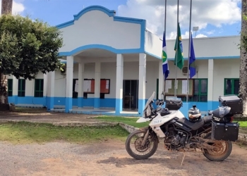 Secretária que foi nomeada pelo marido prefeito, é afastada por falta de qualificação