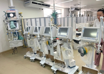 Saúde reforça UTI Pediátrica com novos respiradores adquiridos com recursos próprios