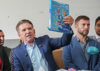 Sérgio Ricardo determina auditoria na compra de livros da Seduc e da Prefeitura de Rondonópolis